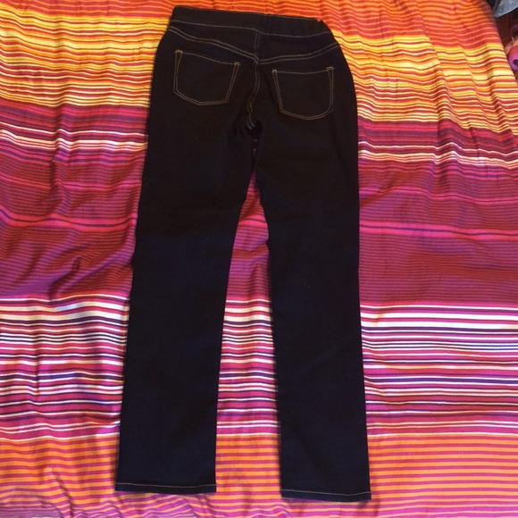 Cute dark blue pants for kids SIZE XS 12$ - Picture 2 of 3